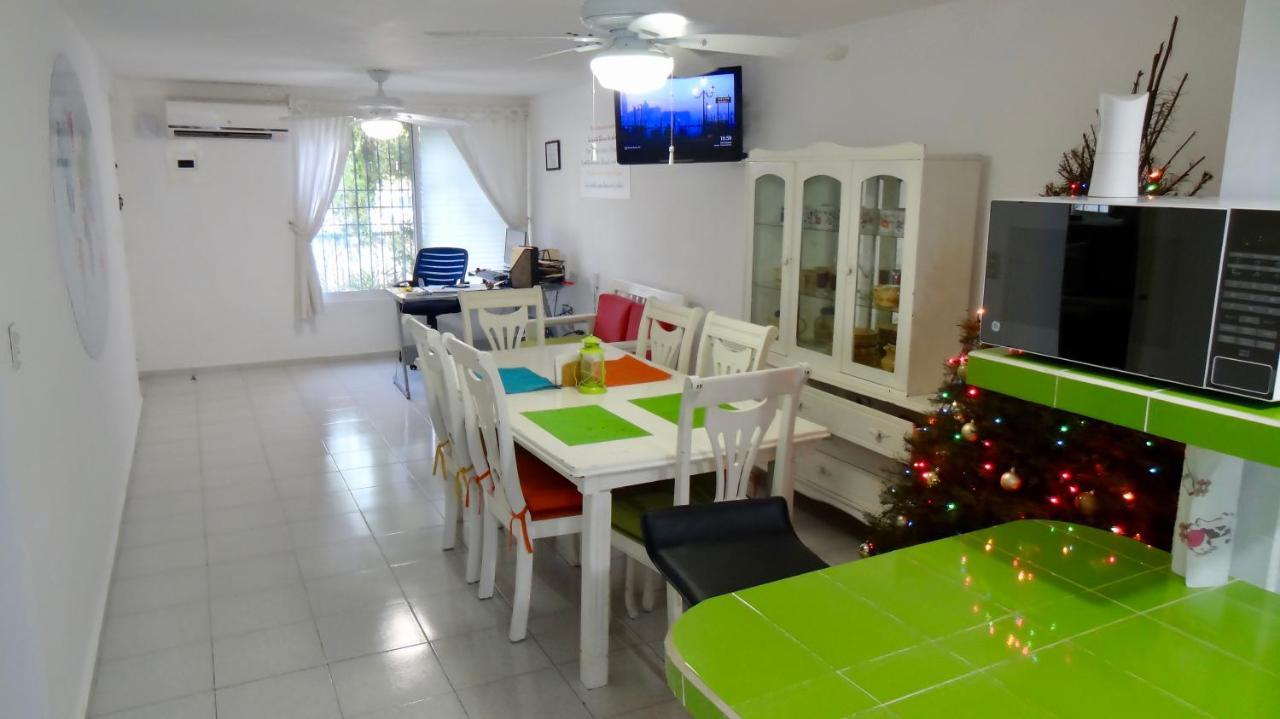 Casa Blanca Apartment Cancun Bagian luar foto