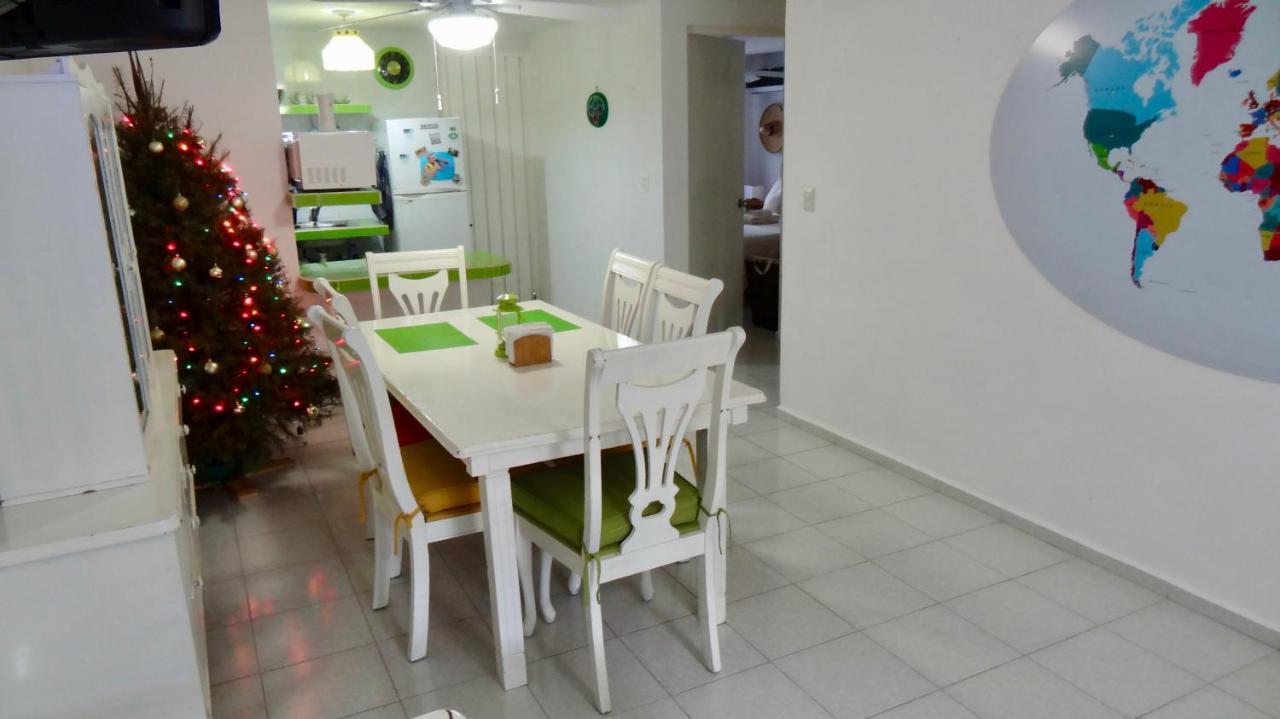 Casa Blanca Apartment Cancun Bagian luar foto