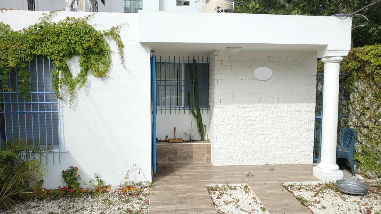 Casa Blanca Apartment Cancun Bagian luar foto